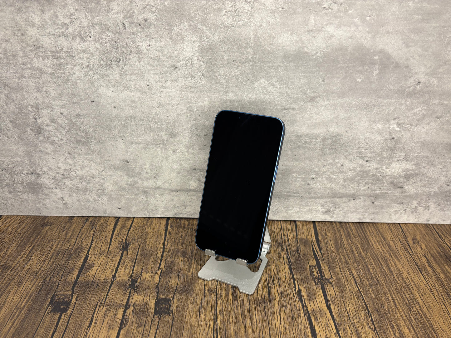 Refurbished iPhone 13 128GB kopen – Blue – Nieuw scherm – Simlockvrij – 1 jaar garantie